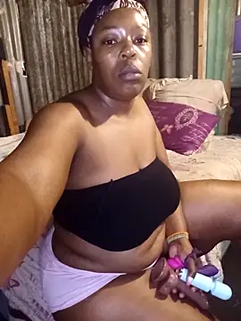 curvyloneah75