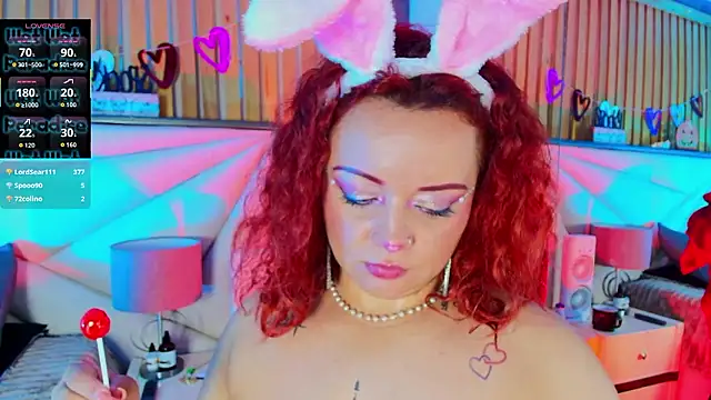 LilyyBigAss