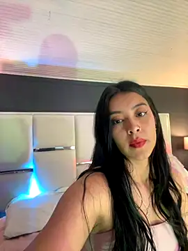  BellaFernandez__ chat room