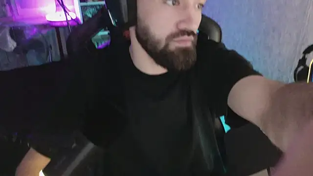 Nik_Namee