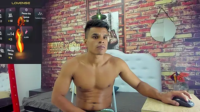 Derek_Lustfordx