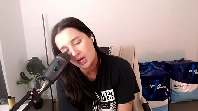 Lenas_Room