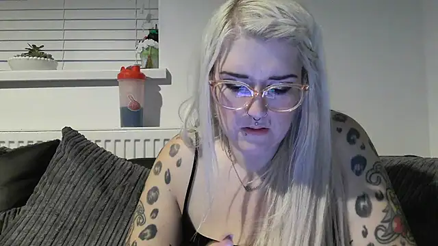 Sizzling_Indie36