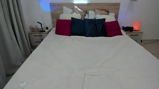 kateredgar - KateRedgar's free webcam