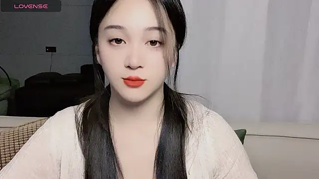 woaiqinqin - Woaiqinqin's free webcam - UK Sex Cams