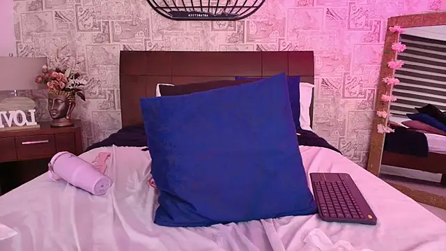 Bella_Smiith_