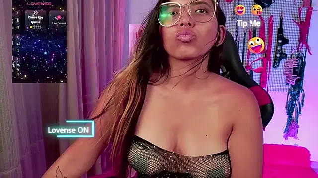 Megaan_Greey