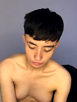 nico_18x
