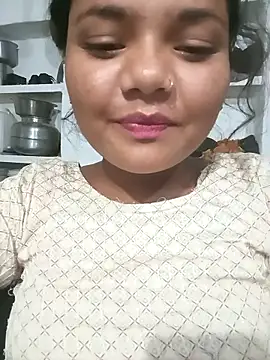 Hot_Shredha