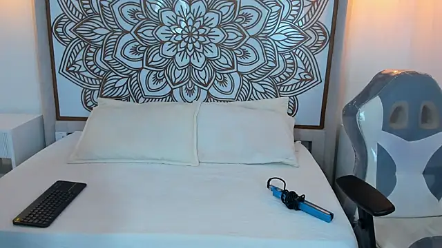 Daphne_Nicolle