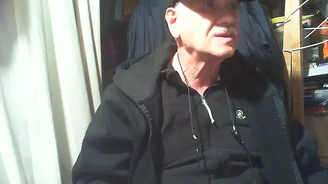  nonnomaturobisex chat room