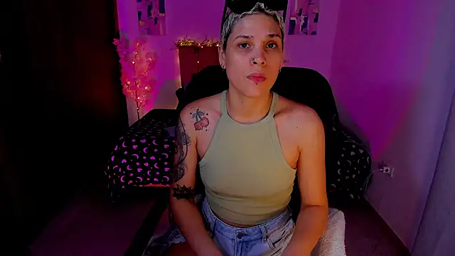 Charlee_pink