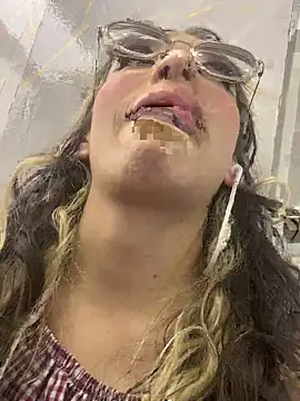 Emilia_Bons