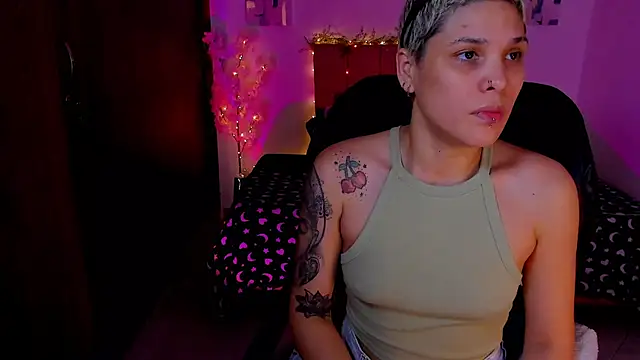 Charlee_pink