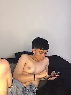 nico_18x
