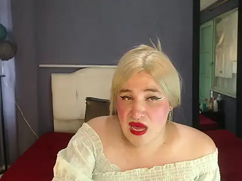 trinitty_fier - Trinitty_fier's free webcam - UK Sex Cams