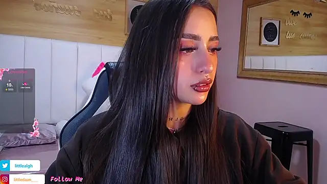 Abril_Velvet_a_