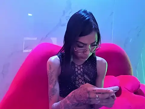 KarlaSlutSkinny__ on StripChat
