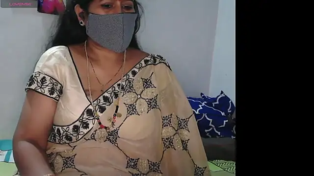 Rani_Darling_99