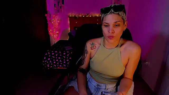 Charlee_pink