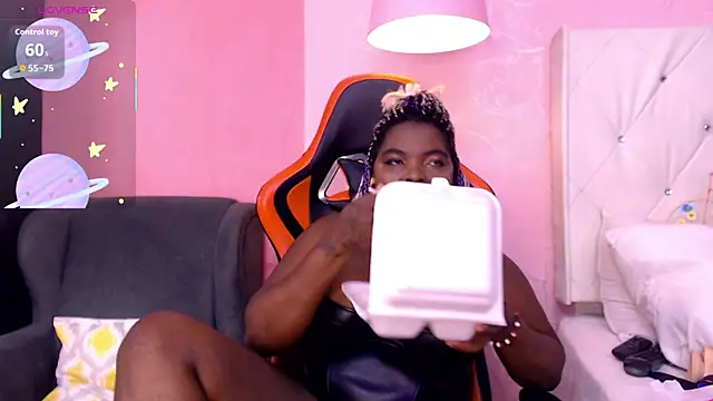 EvaaTayson