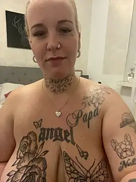 Kathy-Deluxe