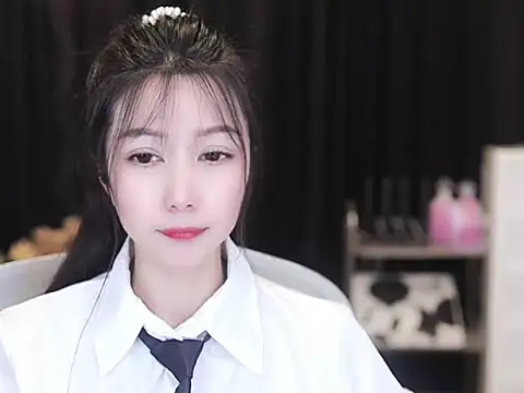 Nuyoah-77