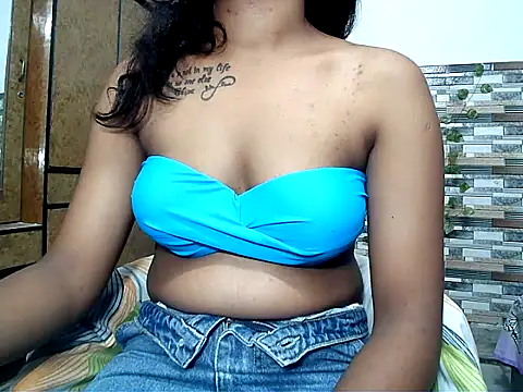 HOT_AARVI11