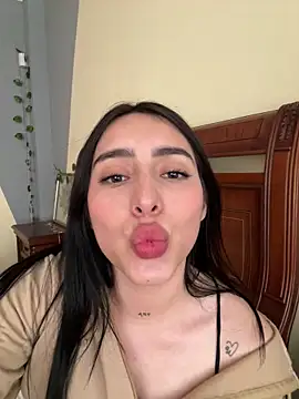 isabella_jade