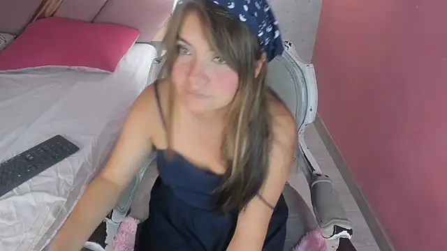 azuldeville - AzuldeVille's free webcam