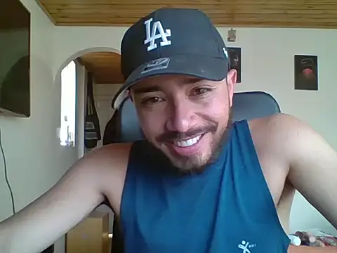 kevinwolf - KevinWolf's free webcam