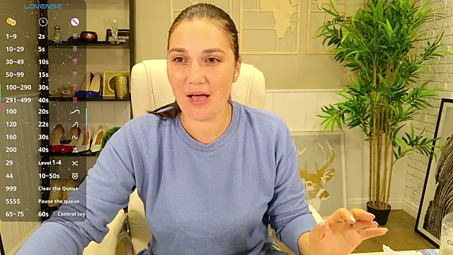 selinesole - SelineSole's free webcam - UK Sex Cams