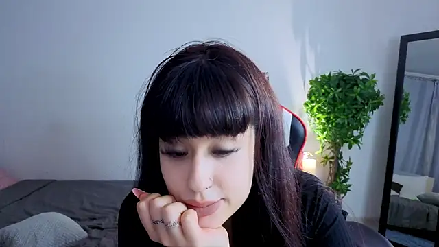 Erika_peach