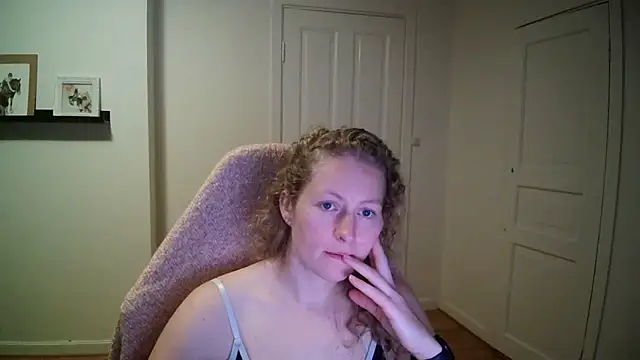 Girlnina-1995
