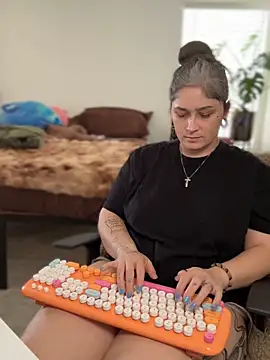 Alix_Valentine
