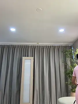 LIAH_IZUMI