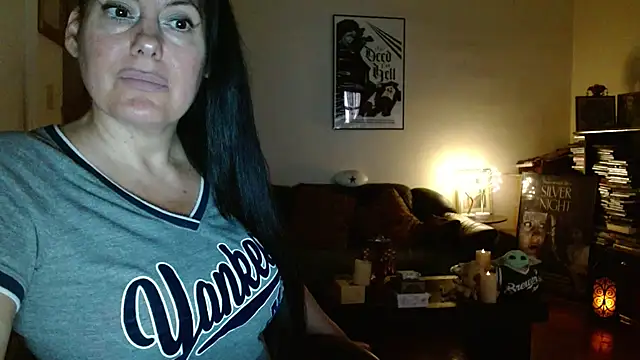 mandaloriangirls live cam screenshot female from United States on Bagaboante — Live Sex Chat & Cams