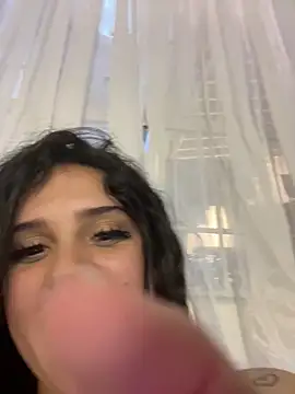 violet-333 - Violet-333's free webcam - UK Sex Cams