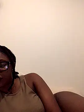 CurvyGoddessXxx