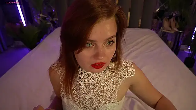 RedDoll_