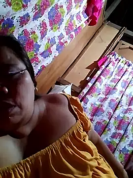 Huge_mama69