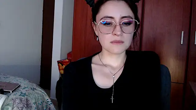 juls_winter_ - Juls_winter_'s free webcam - UK Sex Cams