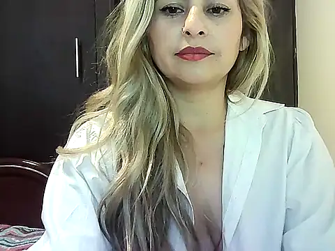 valery__rouse_ - Valery__Rouse_'s free webcam - UK Sex Cams