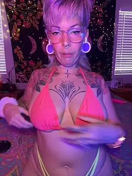 Eva_Monroe-