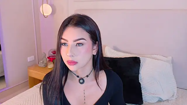 OlayaCooper