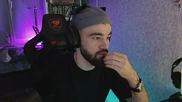 Nik_Namee