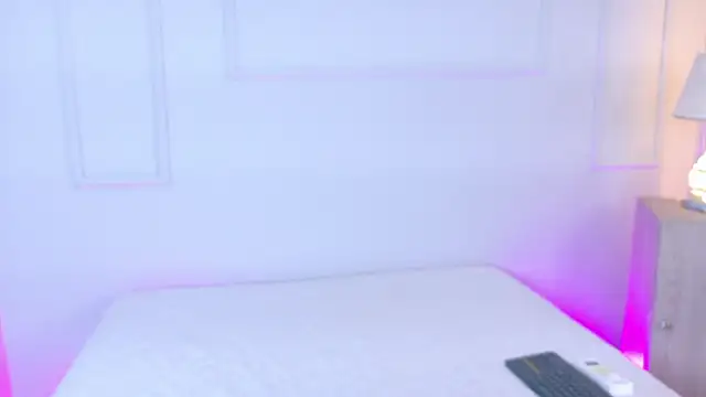 MiaOconner
