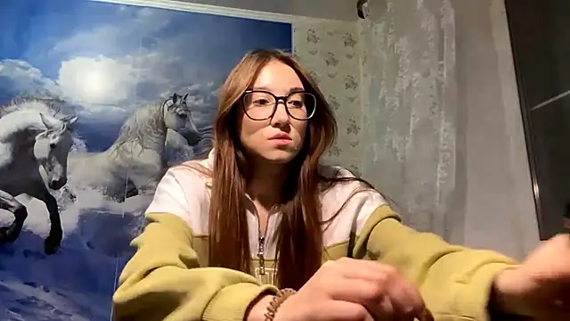 yungari - YungAri's free webcam - UK Sex Cams
