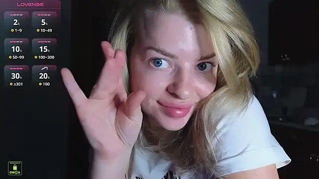 RinaBlondie