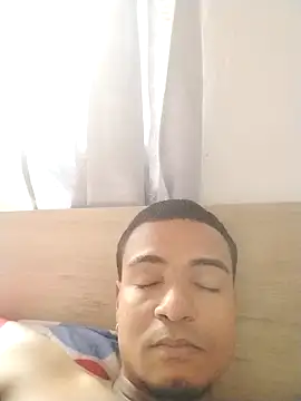 jhosep1923 - Jhosep1923's free webcam - UK Sex Cams